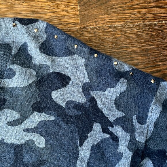 Frieda & Freddies New York Blue Camo Crew Neck Sweater-Medium - Picture 4 of 9